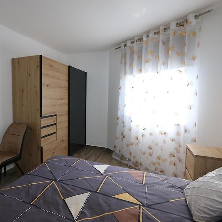 Apartments Mirjana Šilo Εξωτερικό φωτογραφία