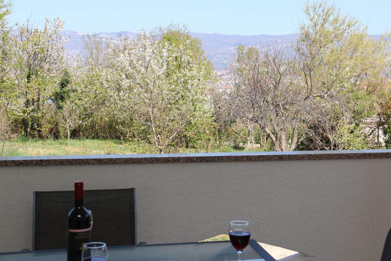 Apartments Mirjana Šilo Εξωτερικό φωτογραφία